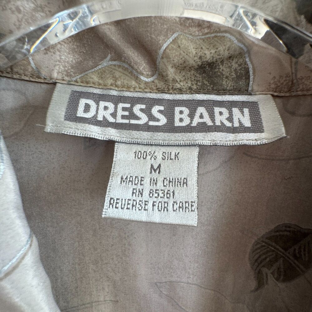 Vintage Silk Botanical Print Shirt Sz M Muted Floral Watercolor Garden - Picture 4 of 4